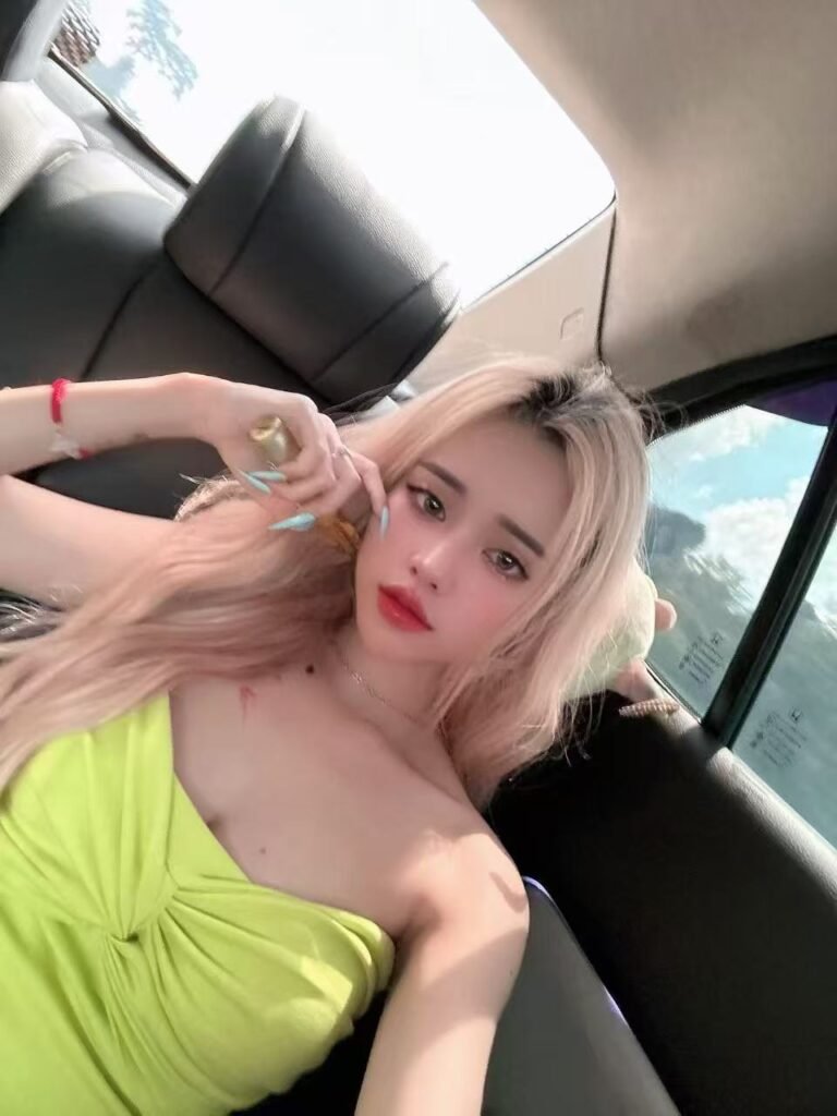 Jen 24yo - Vietnamese SRI HARTAMAS Escort