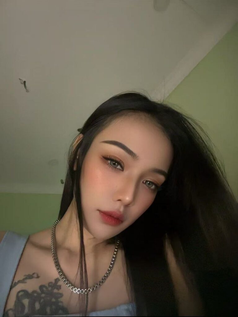 Sofia - Thai Girl Available SRI HARTAMAS