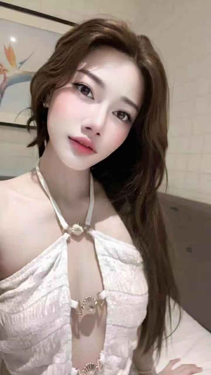 Chloe 资料照片