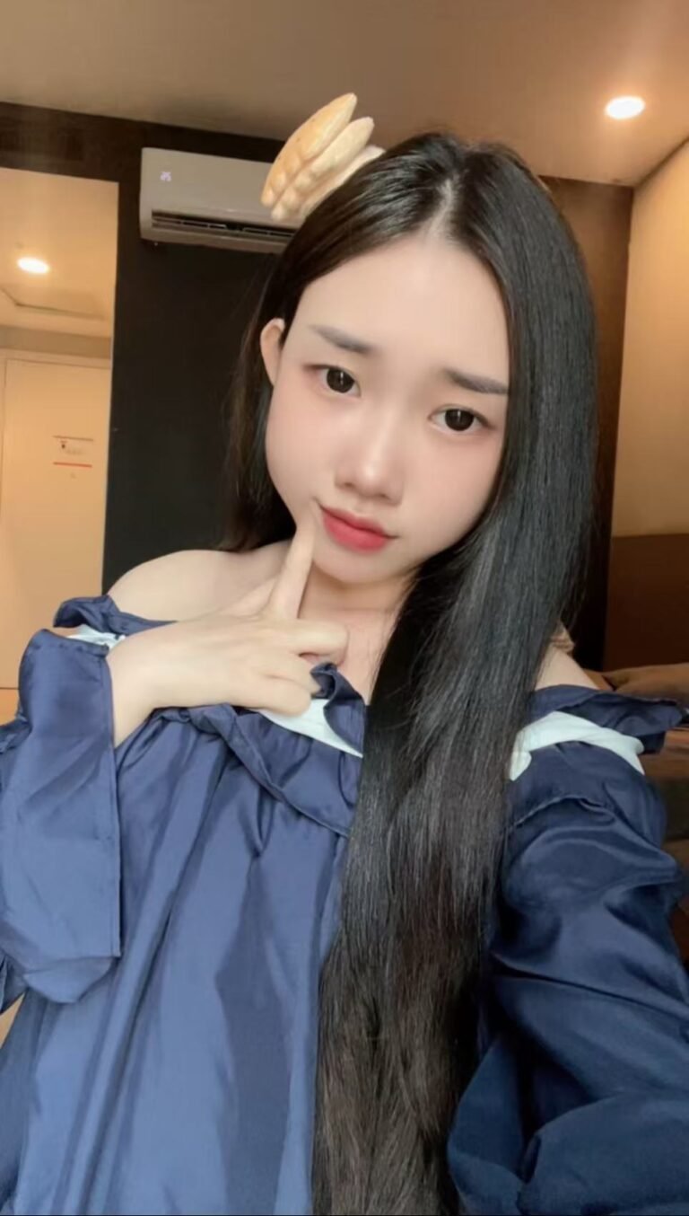 Min Min in DAMANSARA