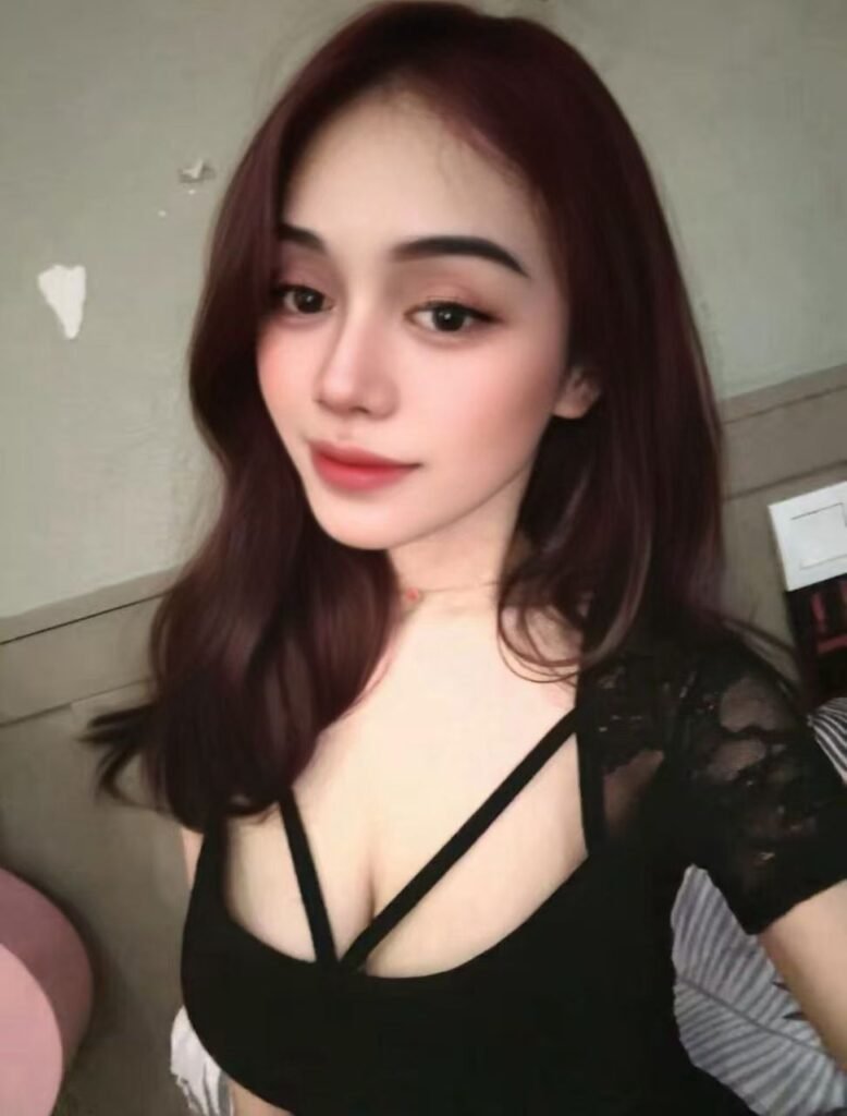 Nadia main profile photo in CHERAS