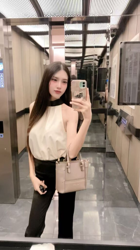 Asia main profile photo in SRI PETALING