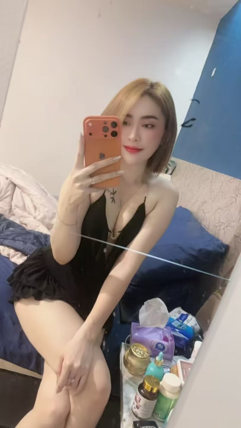 Lily Vietnamese Companion - DAMANSARA