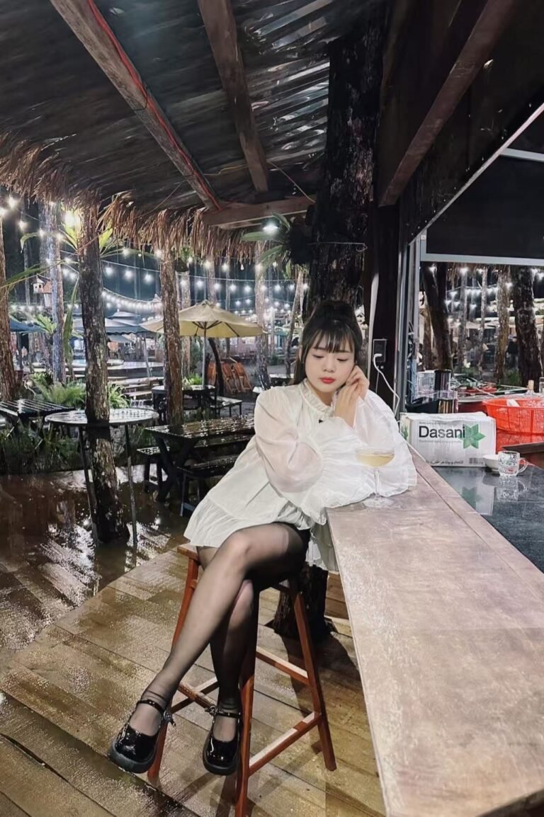 Vietnamese Escort Service Minna KUCHAI LAMA