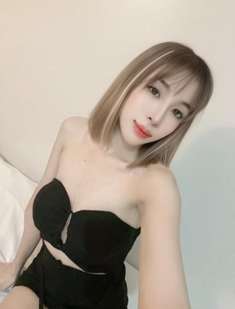 Vyvy yo - KL Escort