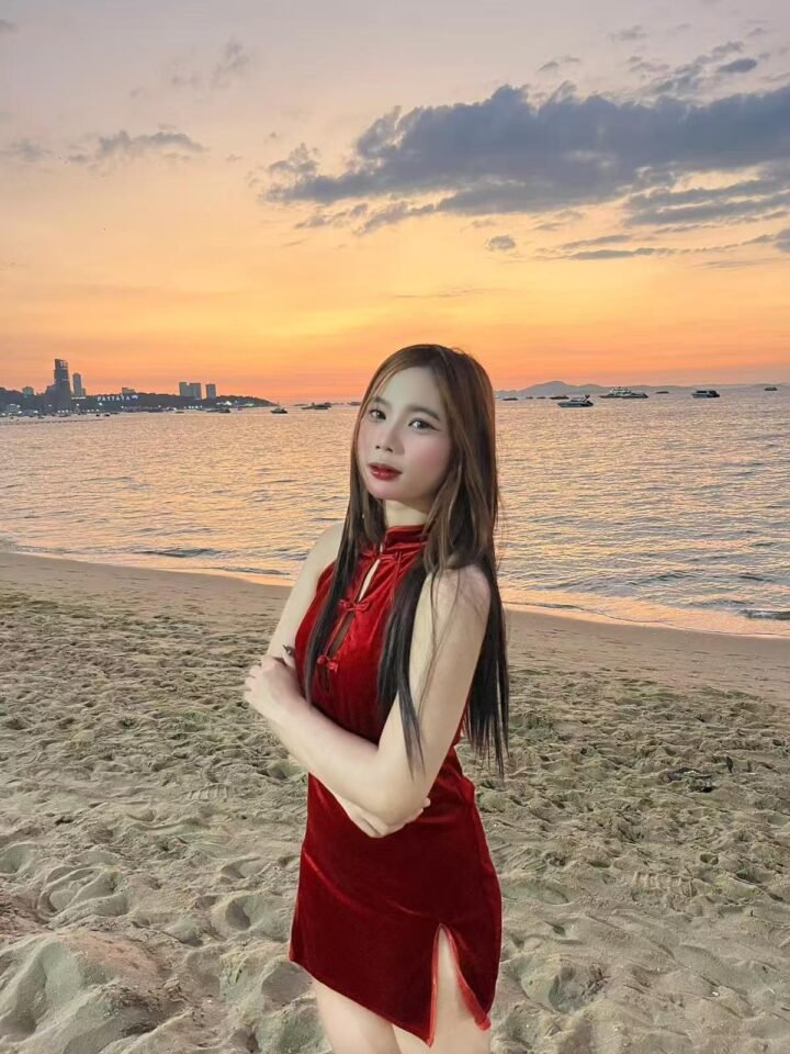 Emma Thailand girl
