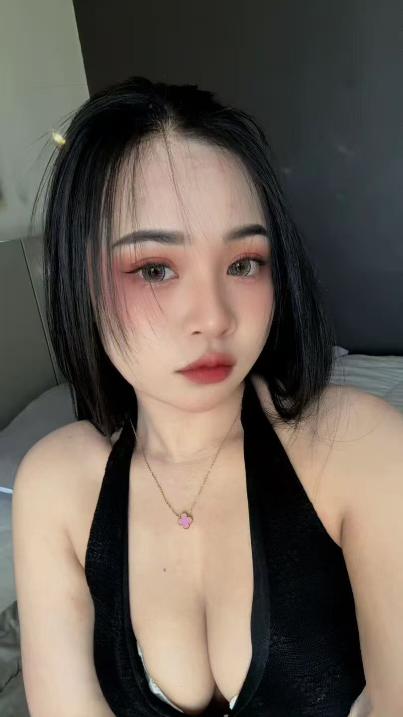 Chloe 资料照片
