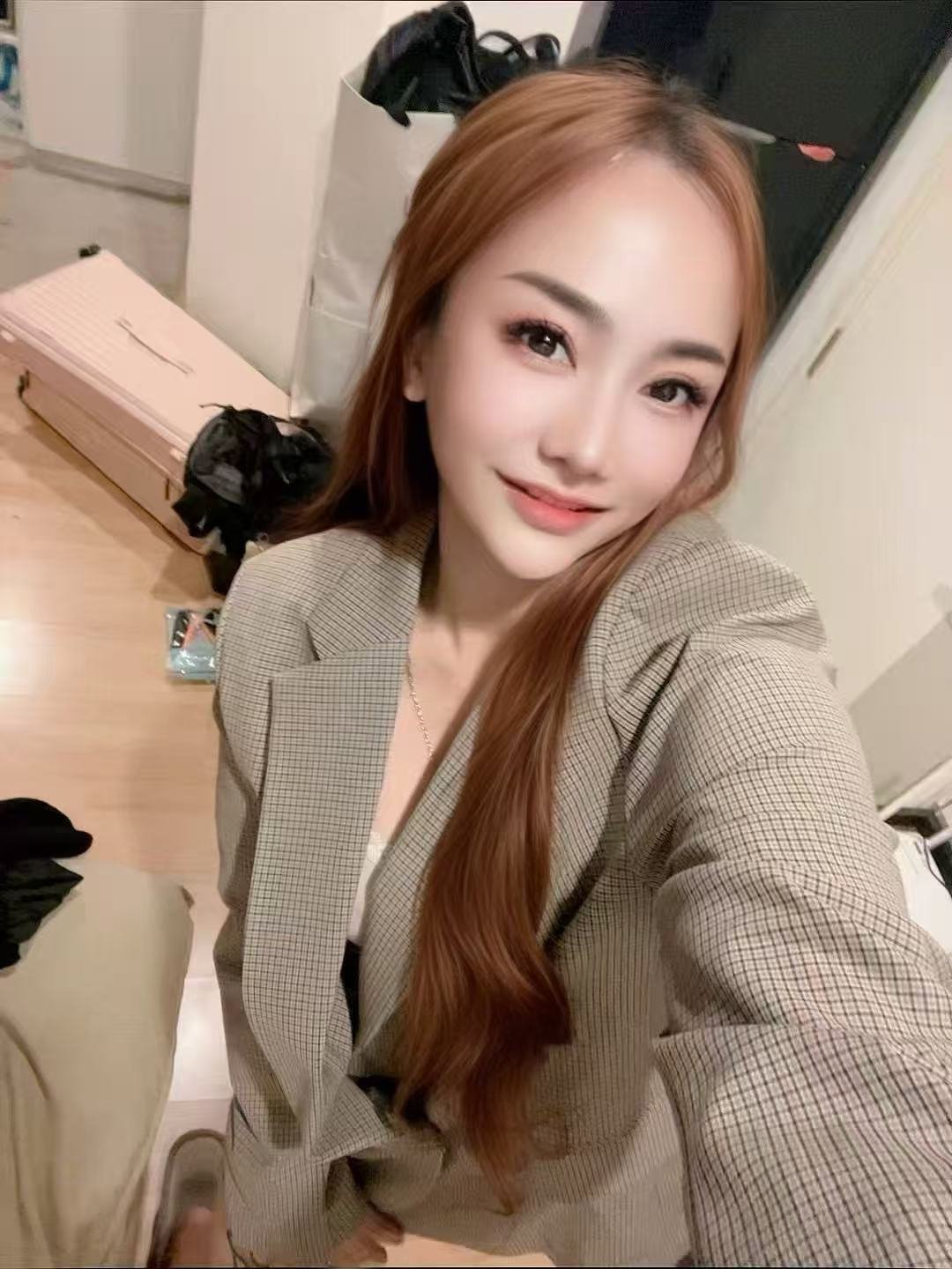 May profile photo