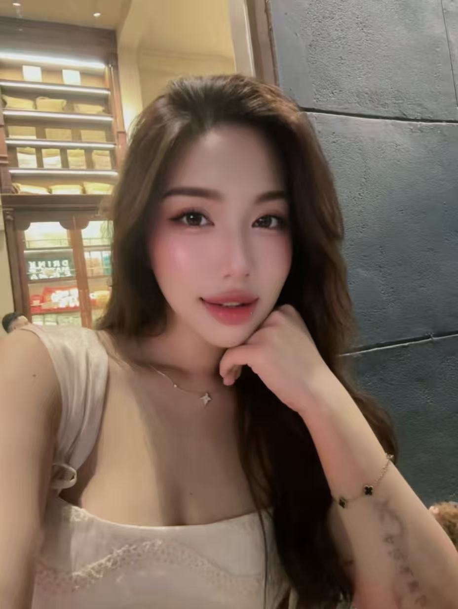 WieWie profile photo