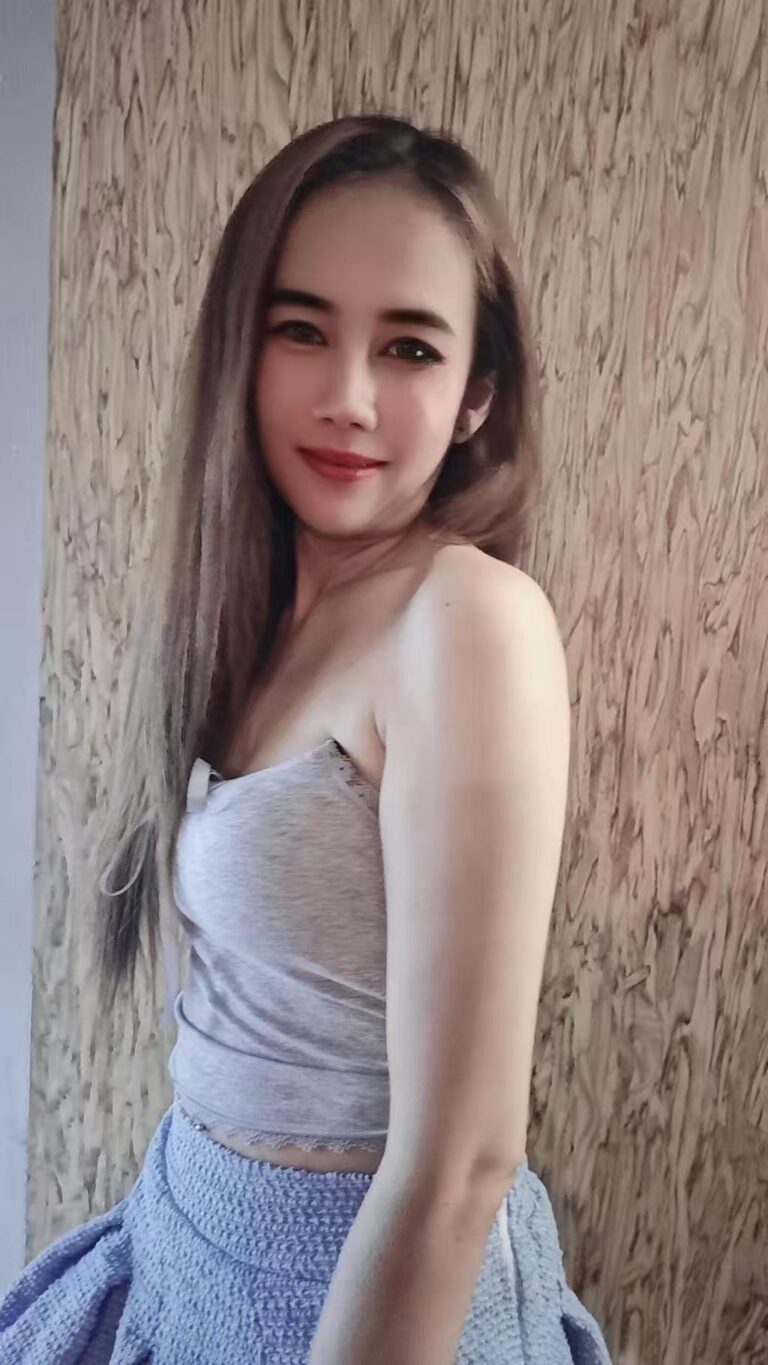 Escort Service Momay PUCHONG KINRARA