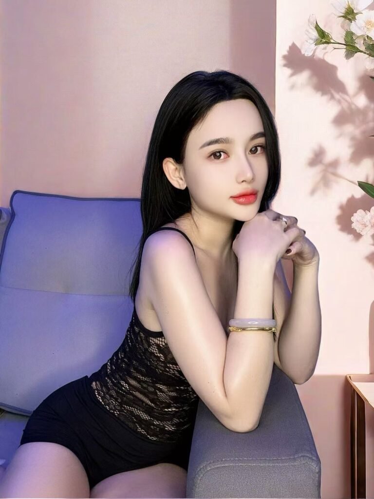 Tiffany - Vietnamese Girl Available SRI HARTAMAS