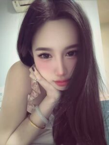 Tiffany – SRI HARTAMAS