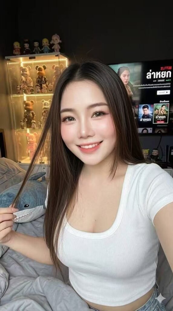 Sandy main profile photo in PUCHONG KINRARA