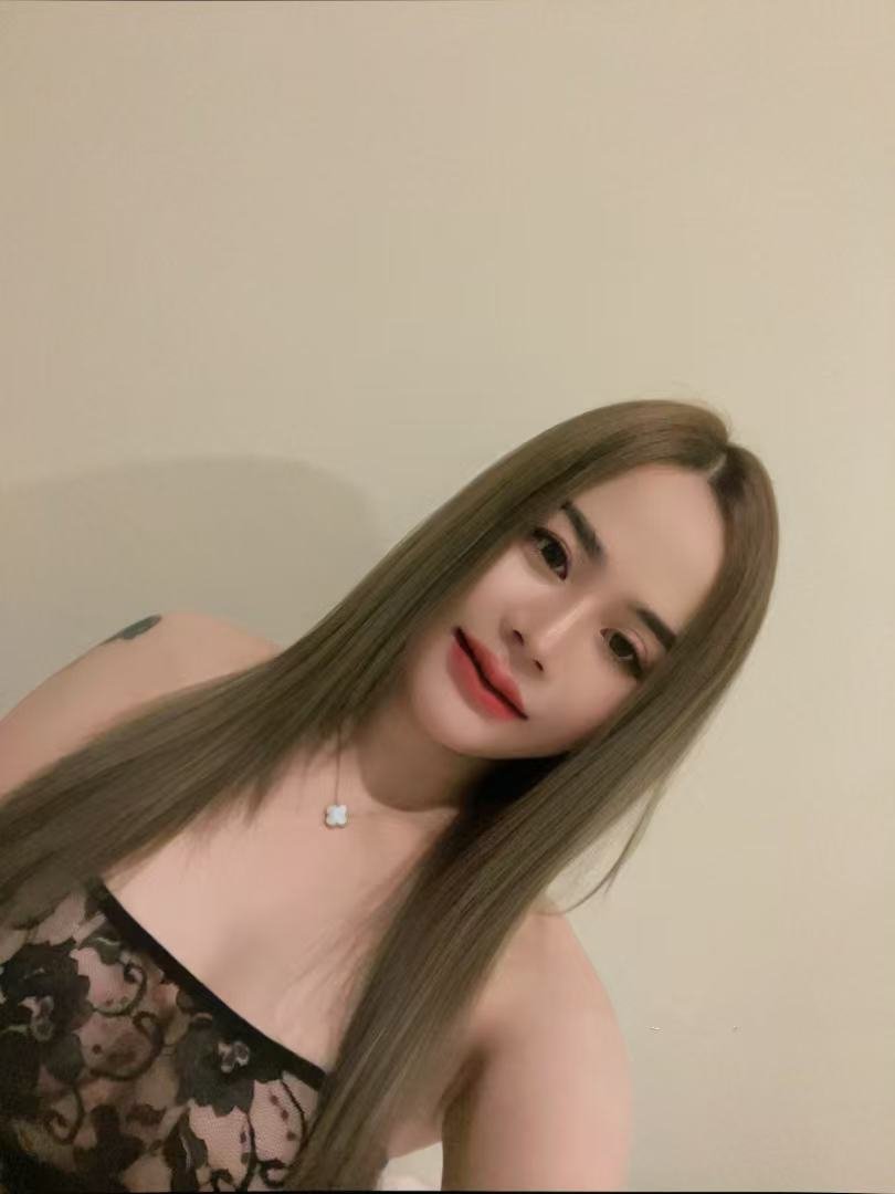 Moji profile photo
