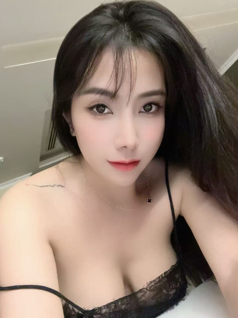 Ka-Ai yo - KUCHAI LAMA Escort