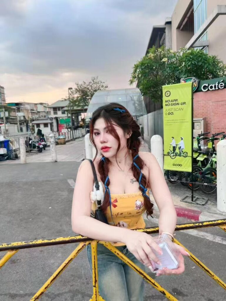 Call Girl Lalas in PETALING JAYA