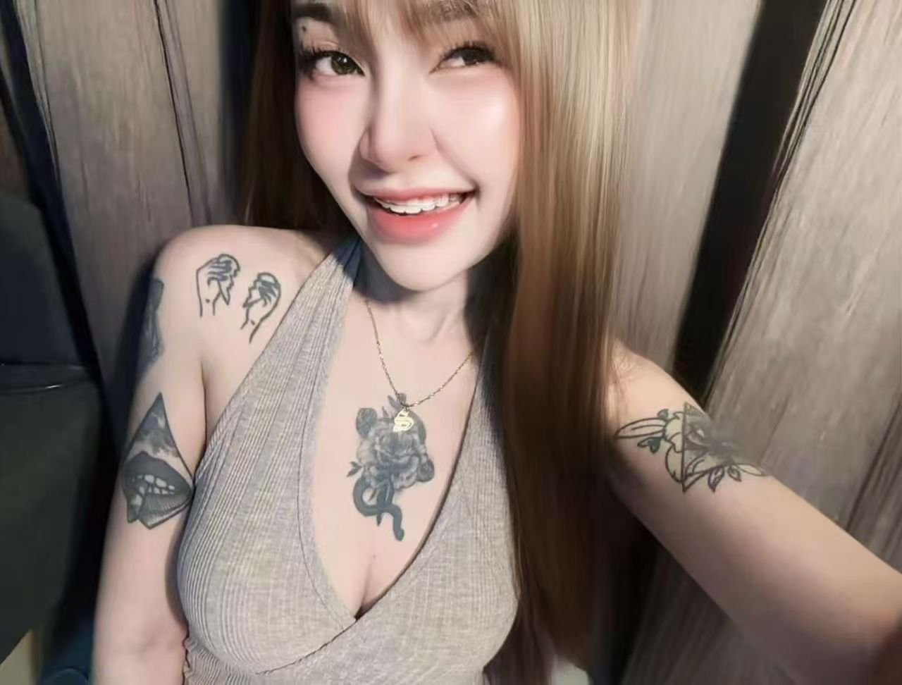 Lotus profile photo