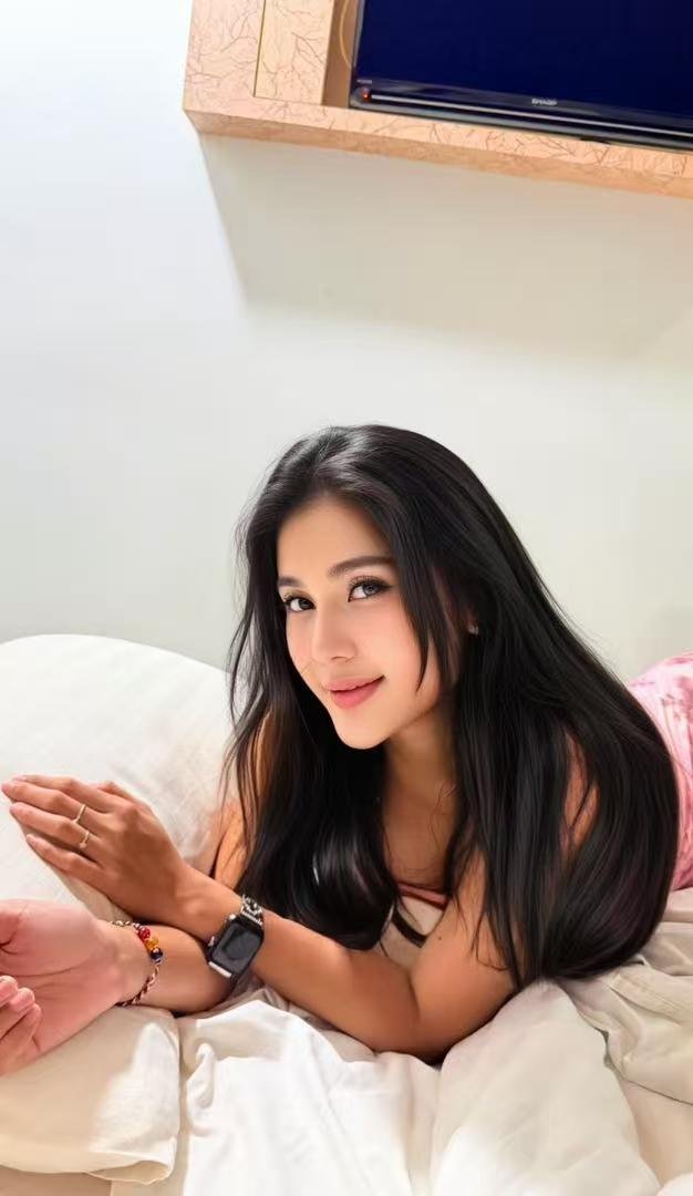 Della profile photo