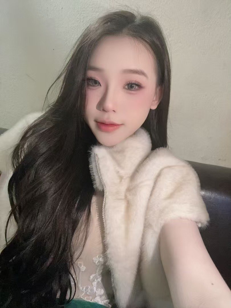 July profile photo