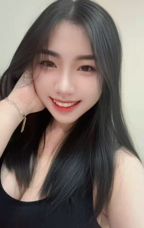 Anh Anh in PETALING JAYA