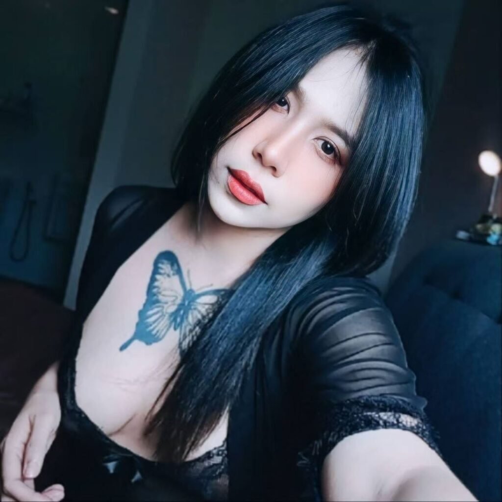 Nana main profile photo in KEPONG