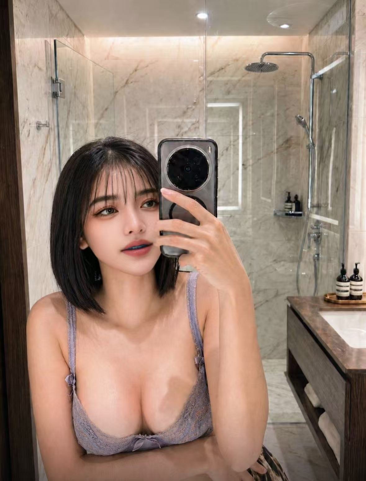 Jin profile photo