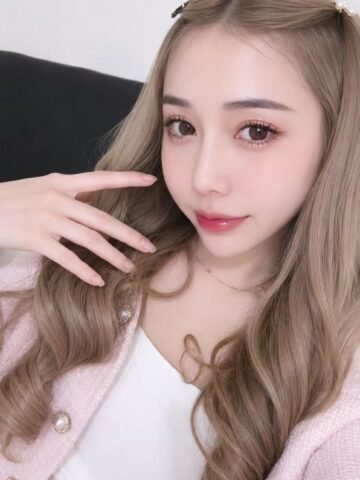 Yasmin 资料照片