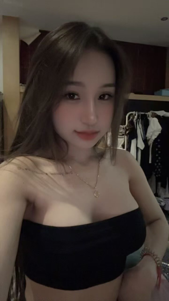 Queenie profile photo
