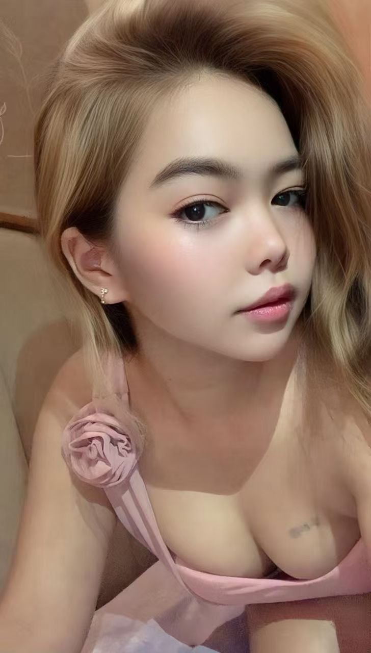 Adelyn profile photo