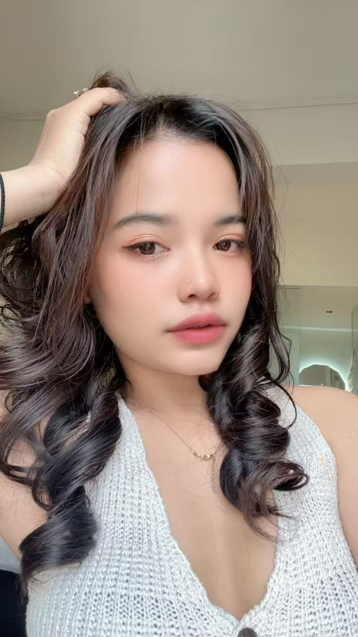 Tiny profile photo