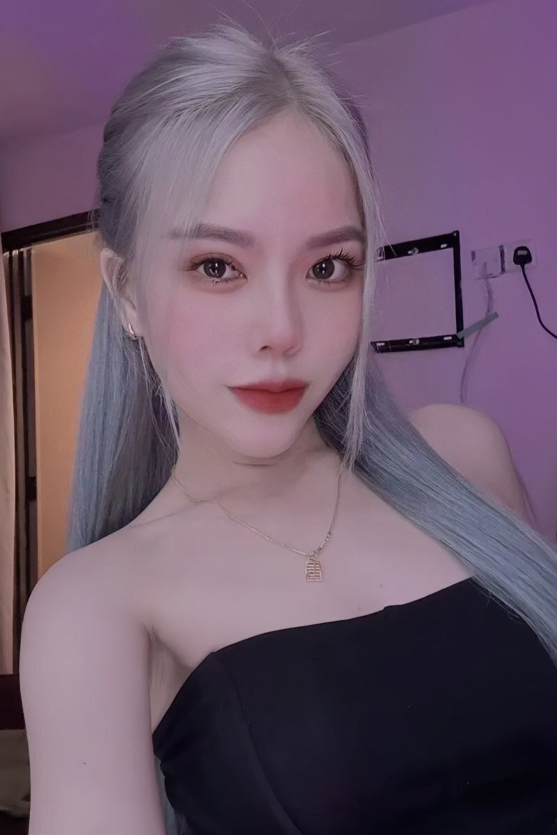 Julia profile photo