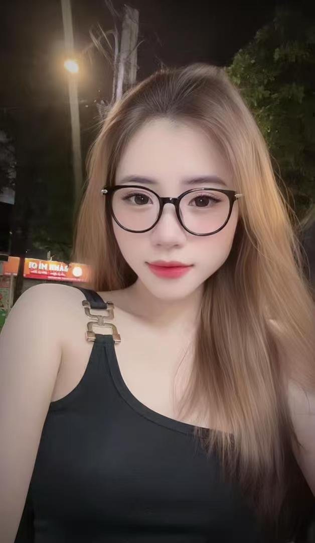 Fang Fang profile photo