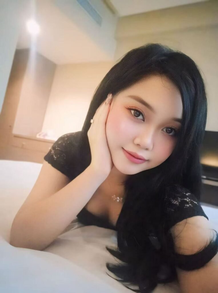 Lili main profile photo in CHERAS