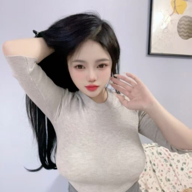 Bonnie Vietnamese - KUCHAI LAMA Premium Escort